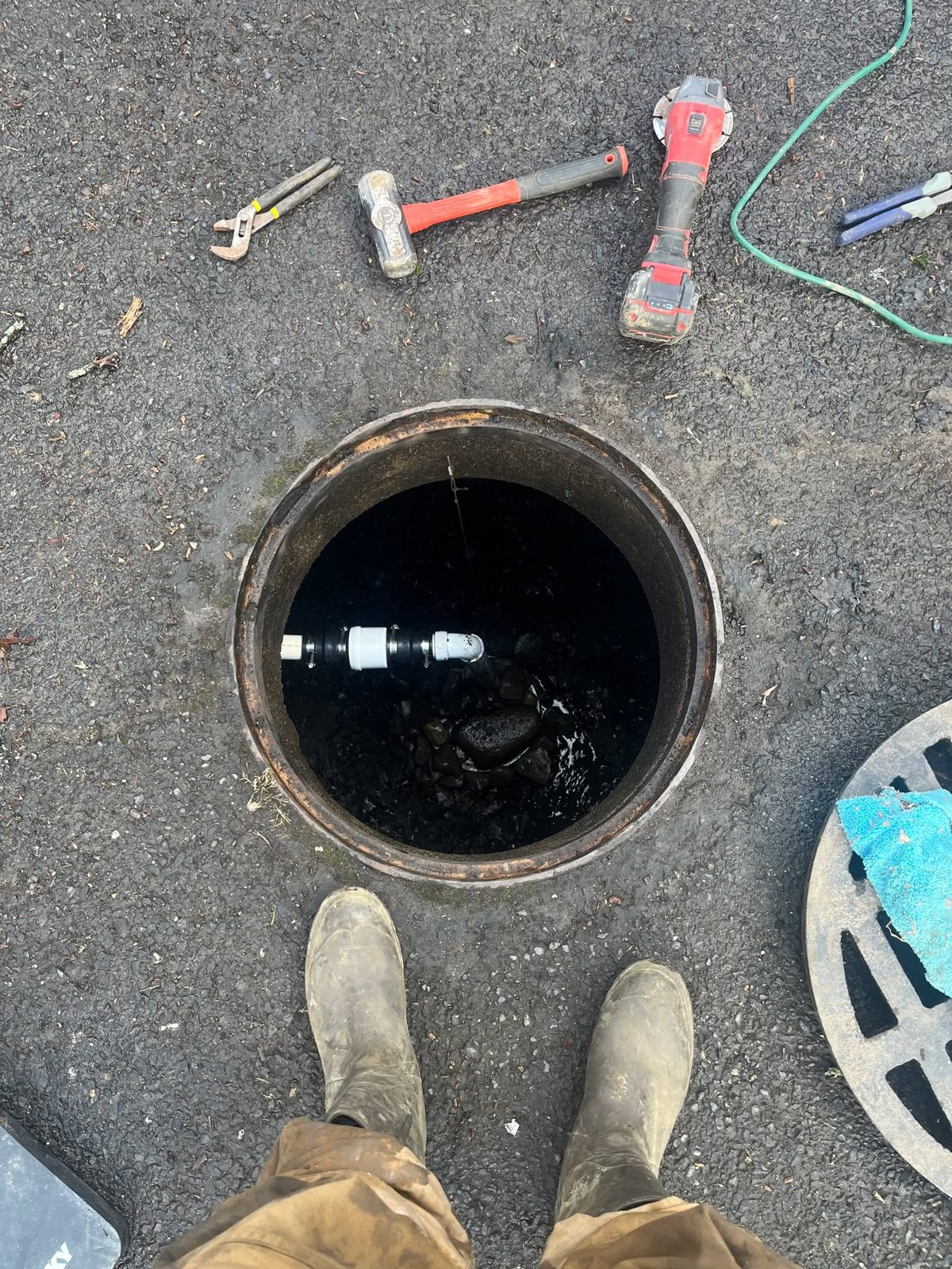 Sewer, water and underground utility work by JWSR LLC in New Jersey